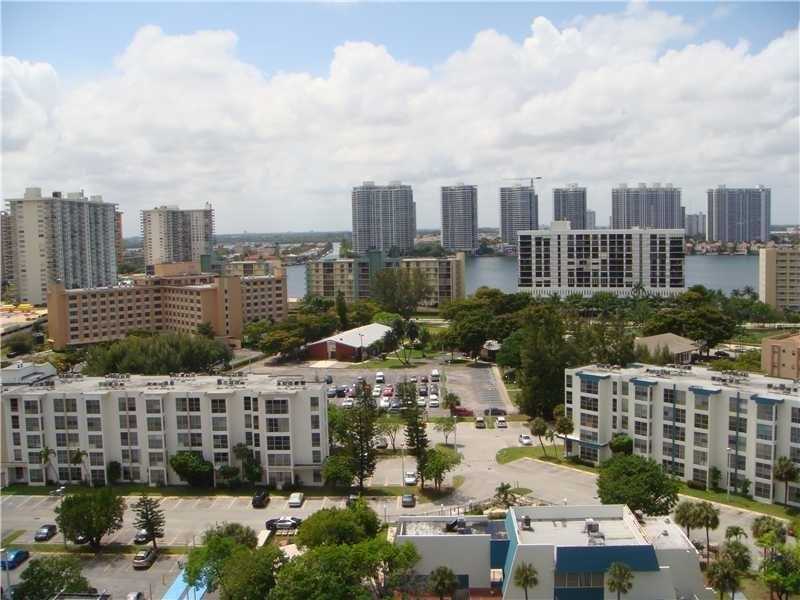 17555 Atlantic Blvd, Sunny Isles Beach, FL 33160