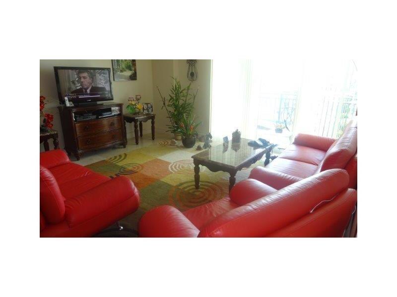 17555 Atlantic Blvd, Sunny Isles Beach, FL 33160