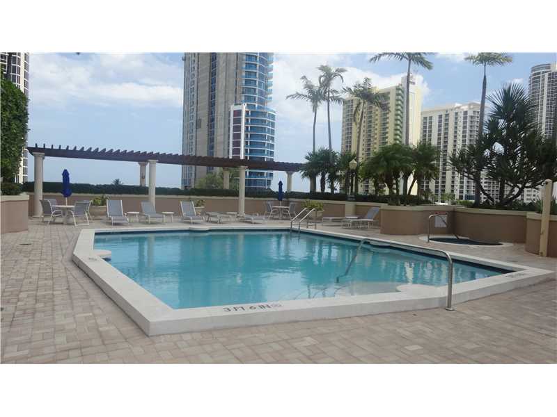 17555 Atlantic Blvd, North Miami Beach, FL 33160