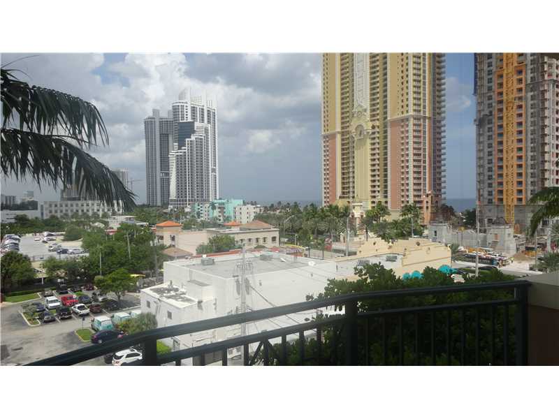 17555 Atlantic Blvd, North Miami Beach, FL 33160