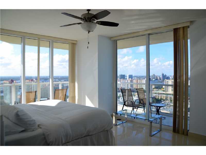 16699Collins Ave, Sunny Isles Beach, FL 33160