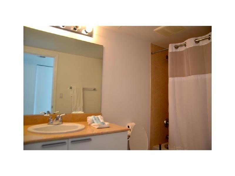 16699Collins Ave, Sunny Isles Beach, FL 33160