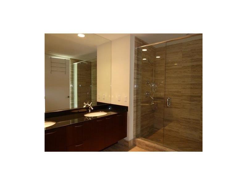 15901COLLINS AV, Sunny Isles Beach, FL 33160