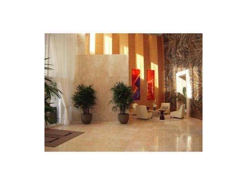 15901COLLINS AV, Sunny Isles Beach, FL 33160