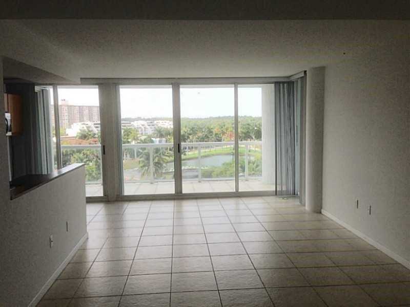 16500Collins Ave, Sunny Isles Beach, FL 33160