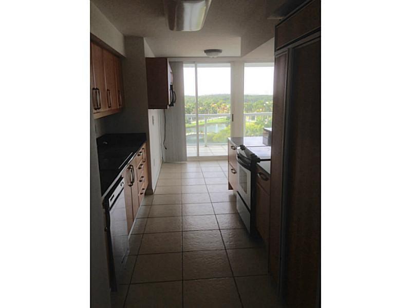 16500Collins Ave, Sunny Isles Beach, FL 33160