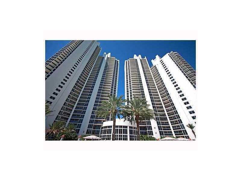 19111Collins Ave, Sunny Isles Beach, FL 33160