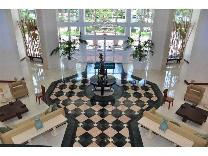 19111Collins Ave, Sunny Isles Beach, FL 33160