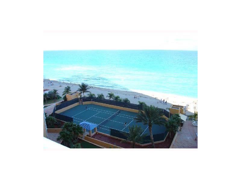 19111Collins Ave, Sunny Isles Beach, FL 33160