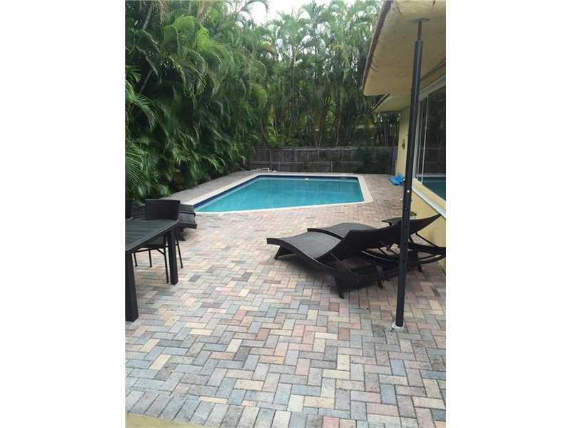 250187th St, Sunny Isles Beach, FL 33160