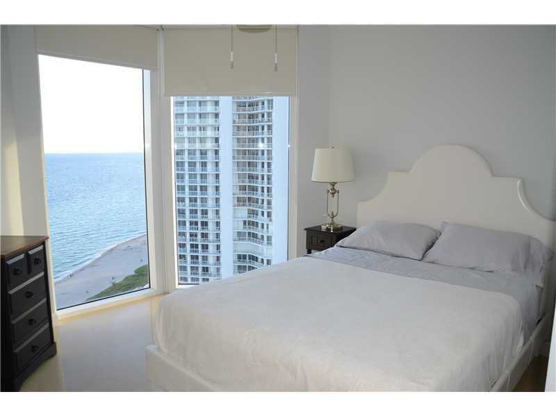 16699Collins Ave, Sunny Isles Beach, FL 33160