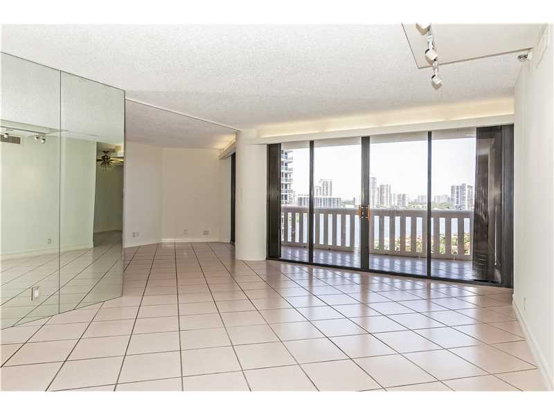 3000Island Blvd, Aventura, FL 33160