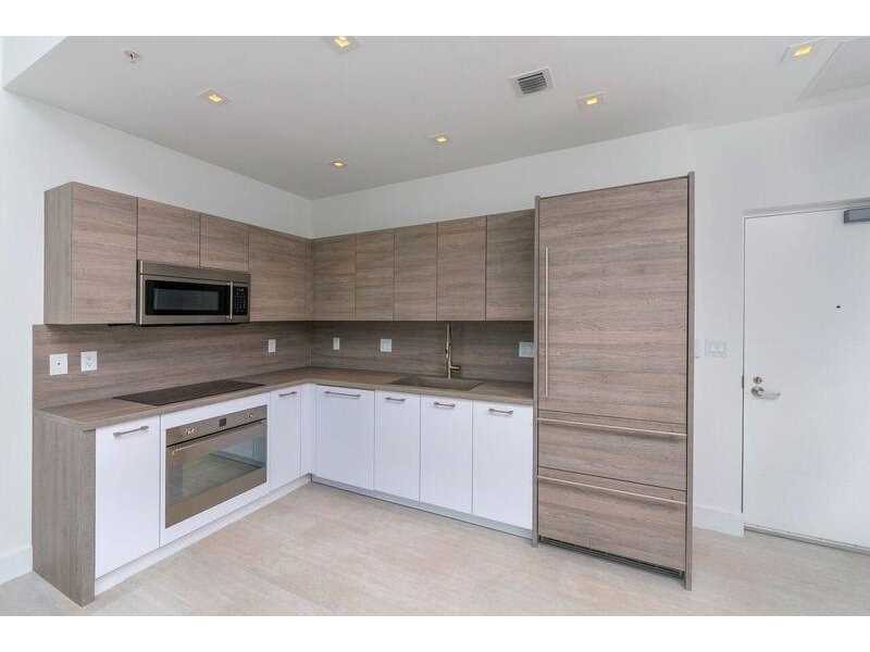 400Sunny Isles Blvd, Sunny Isles Beach, FL 33160