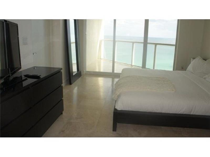 16699Collins Ave, Sunny Isles Beach, FL 33160