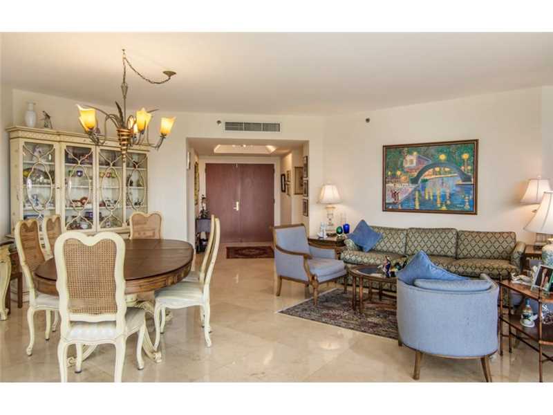 7000Island Blvd, Aventura, FL 33160