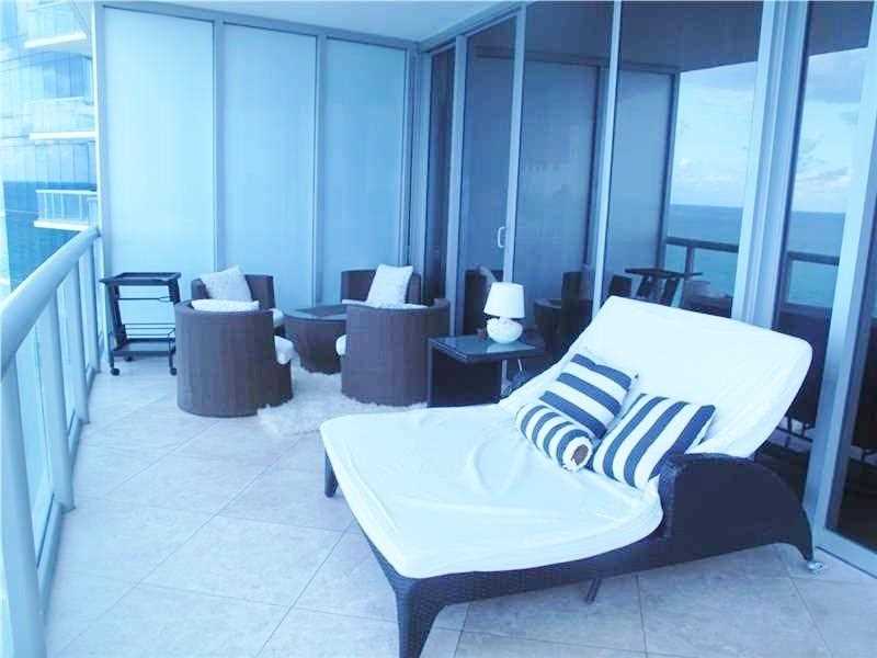 17121Collins Ave, Sunny Isles Beach, FL 33160