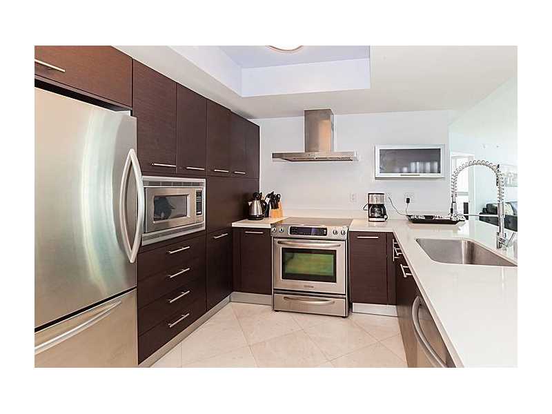 150Sunny Isles Blvd, Sunny Isles Beach, FL 33160