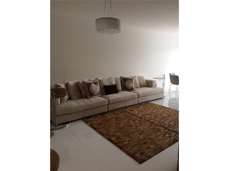 18201Collins Ave, Sunny Isles Beach, FL 33160