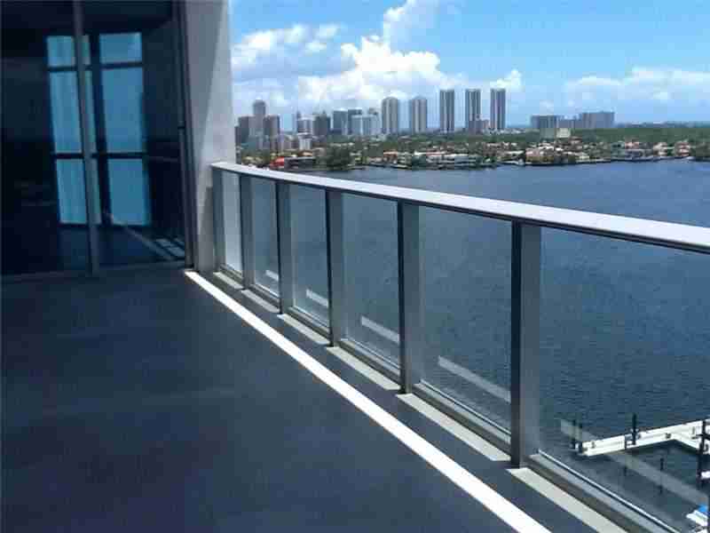 17301BISCAYNE BLVD, Aventura, FL 33160