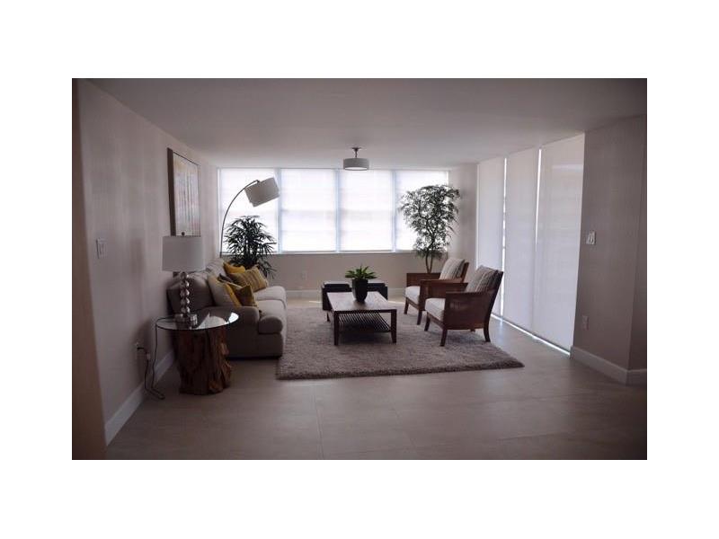 18051Biscayne Blvd, Aventura, FL 33160