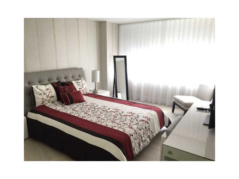 18051Biscayne Blvd, Aventura, FL 33160