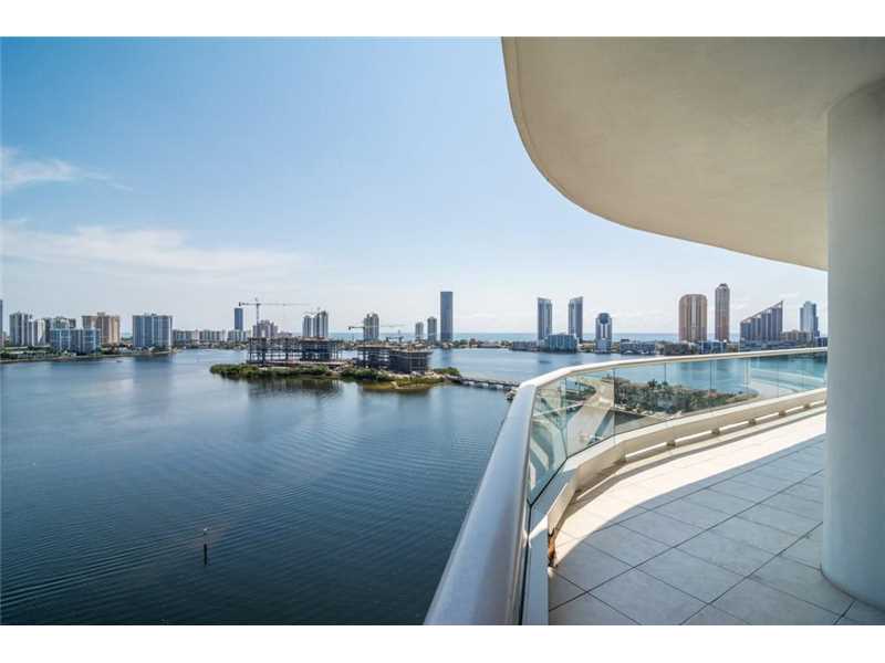 7000Island Blvd, Aventura, FL 33160