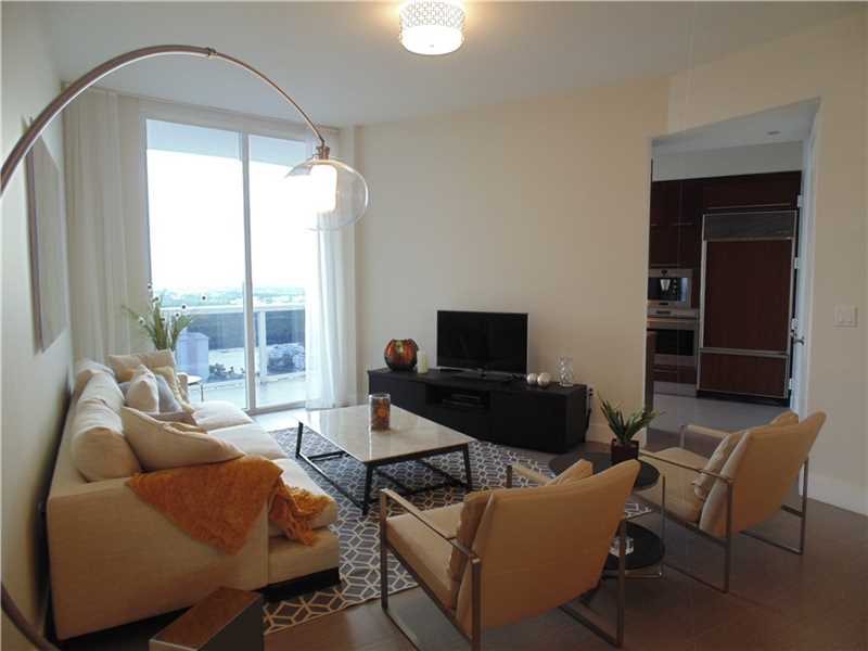 15811Collins Ave, Sunny Isles Beach, FL 33160
