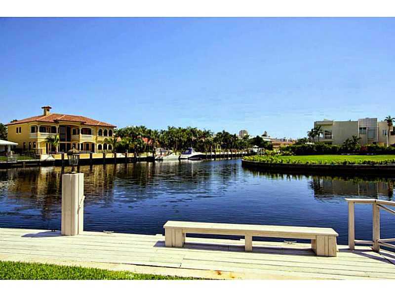 16481 Northeast 31 AV, Eastern Shores, FL 33160