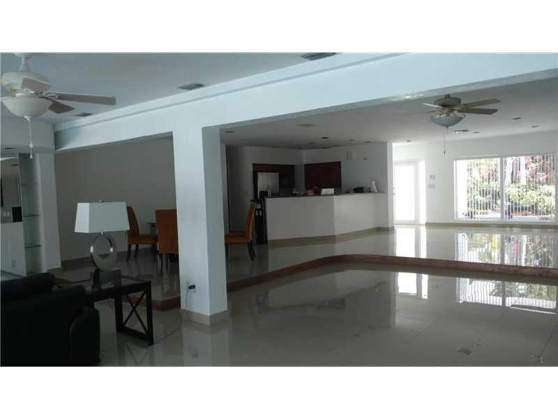 3221 NE 165TH ST, North Miami Beach, FL 33160