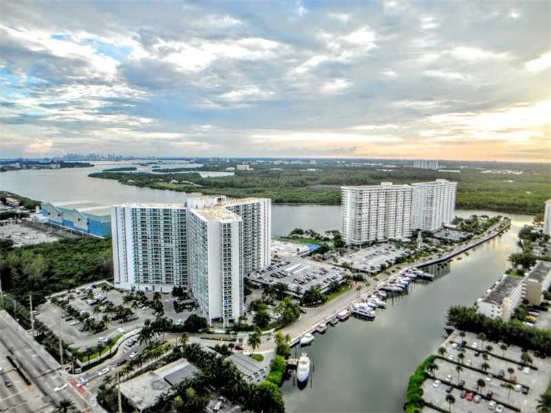 15901Collins Ave, Sunny Isles Beach, FL 33160