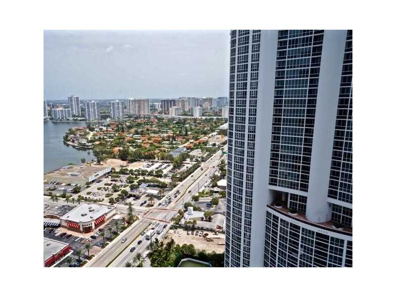 18101Collins Ave, Sunny Isles Beach, FL 33160