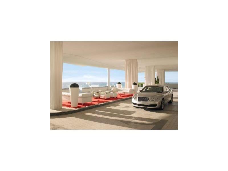17121COLLINS AV, Sunny Isles Beach, FL 33160