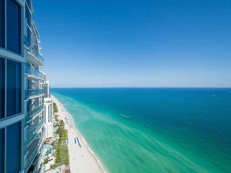 17001Collins Ave, Sunny Isles Beach, FL 33160
