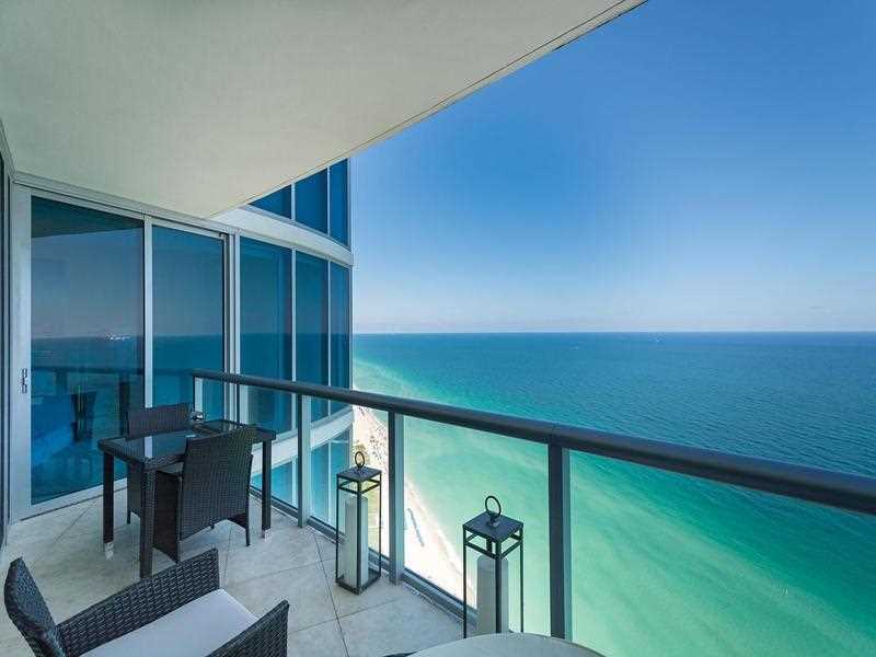 17001Collins Ave, Sunny Isles Beach, FL 33160