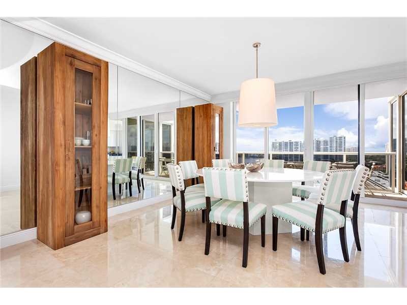 19111Collins Ave, Sunny Isles Beach, FL 33160