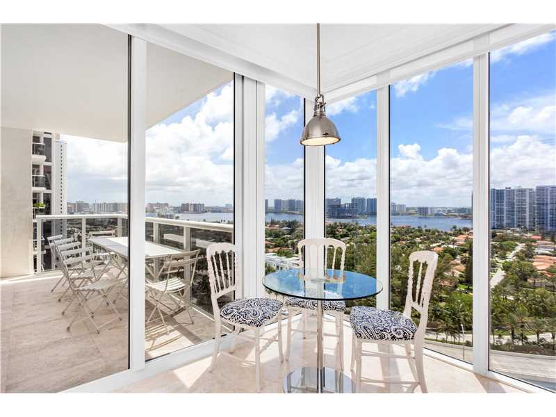 19111Collins Ave, Sunny Isles Beach, FL 33160
