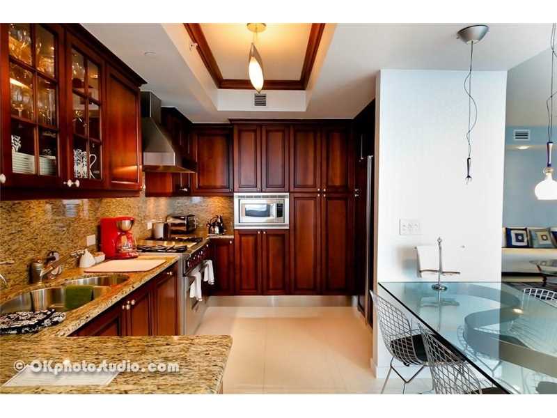 17875COLLINS AV, Sunny Isles Beach, FL 33160