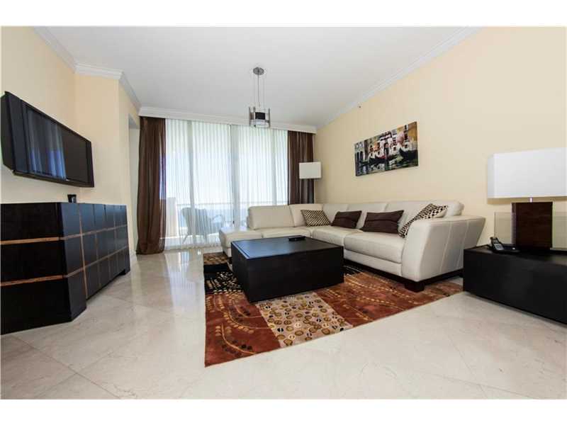 17875Collins Ave, Sunny Isles Beach, FL 33160