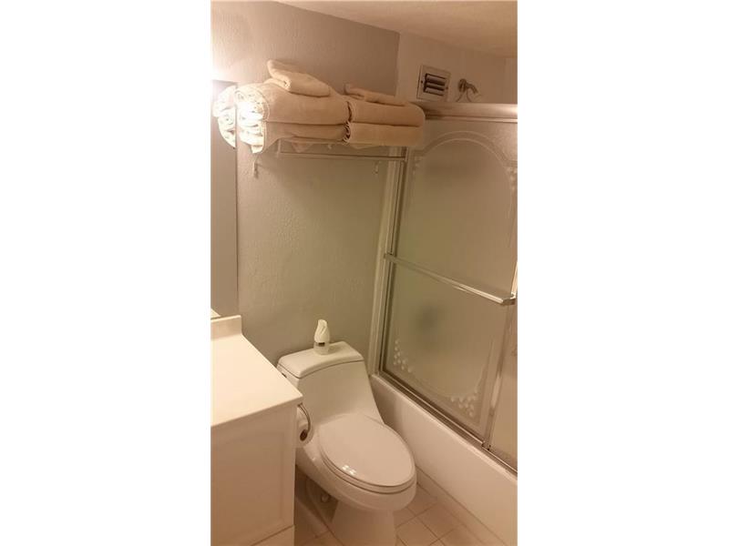 19201Collins Ave, Sunny Isles Beach, FL 33160
