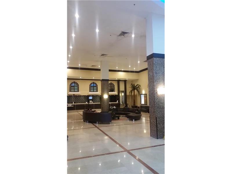19201Collins Ave, Sunny Isles Beach, FL 33160