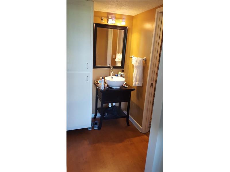17021 North Bay Rd, Sunny Isles Beach, FL 33160