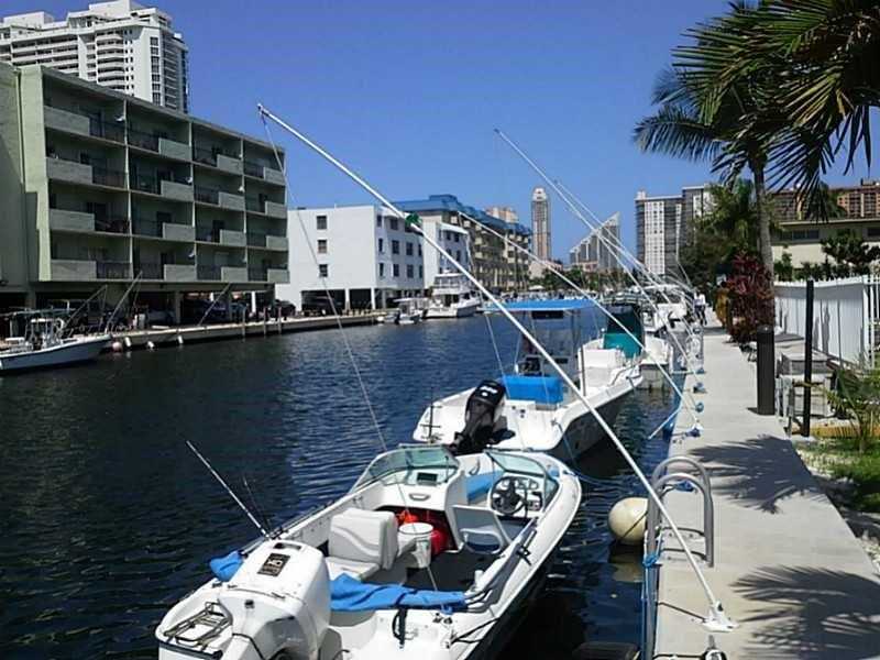 3601 Northeast 170th St, North Miami Beach, FL 33160