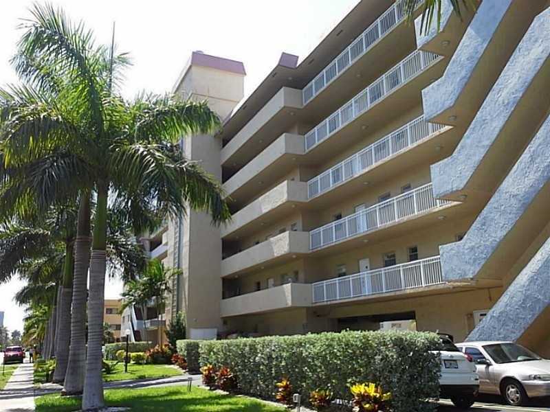 3601 Northeast 170th St, North Miami Beach, FL 33160