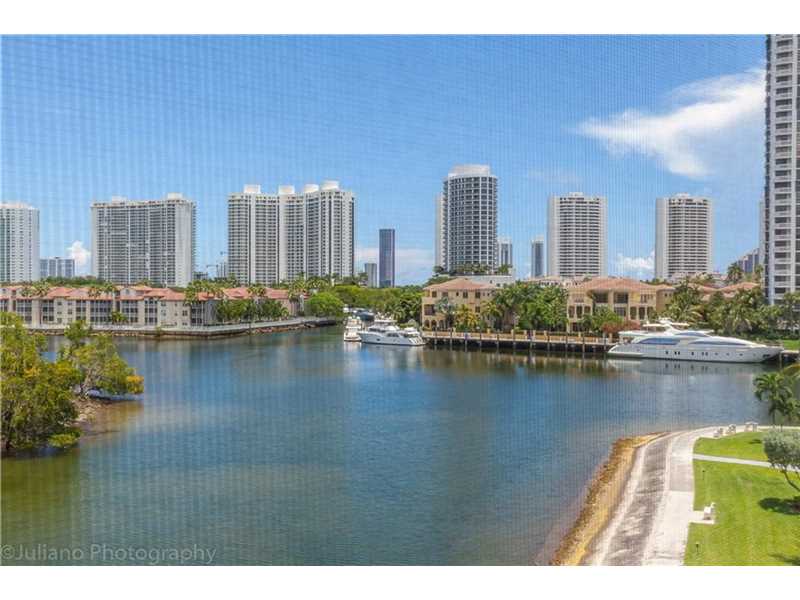 3030Marcos Dr, Aventura, FL 33160
