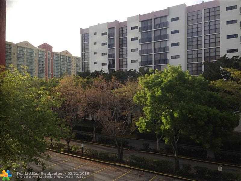 16909 N Bay Rd 303, Sunny Isles Beach, FL 33160