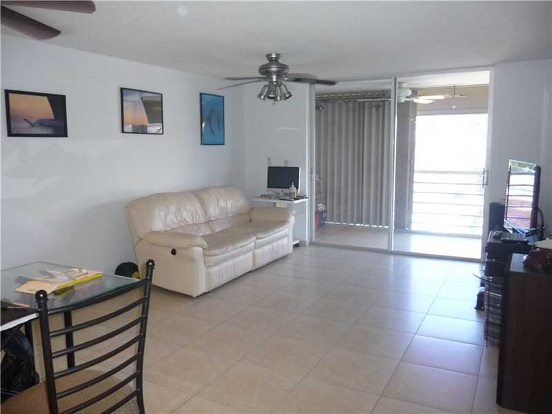 3551 Northeast 169, North Miami Beach, FL 33160