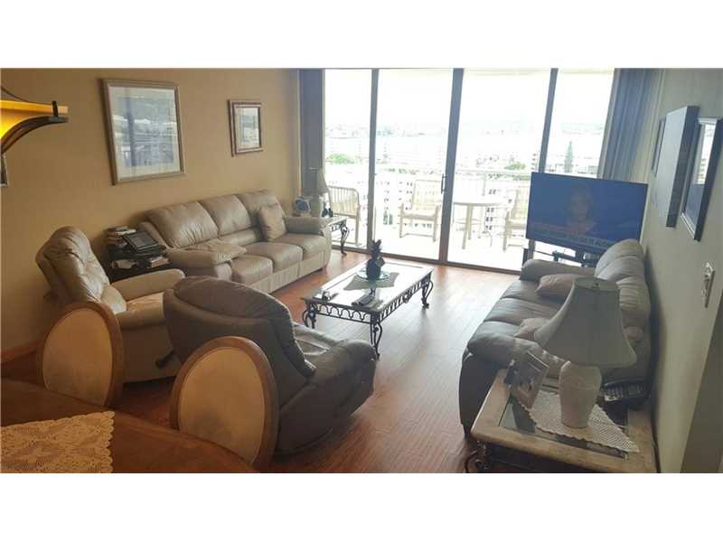 18021Biscayne Blvd, Aventura, FL 33160