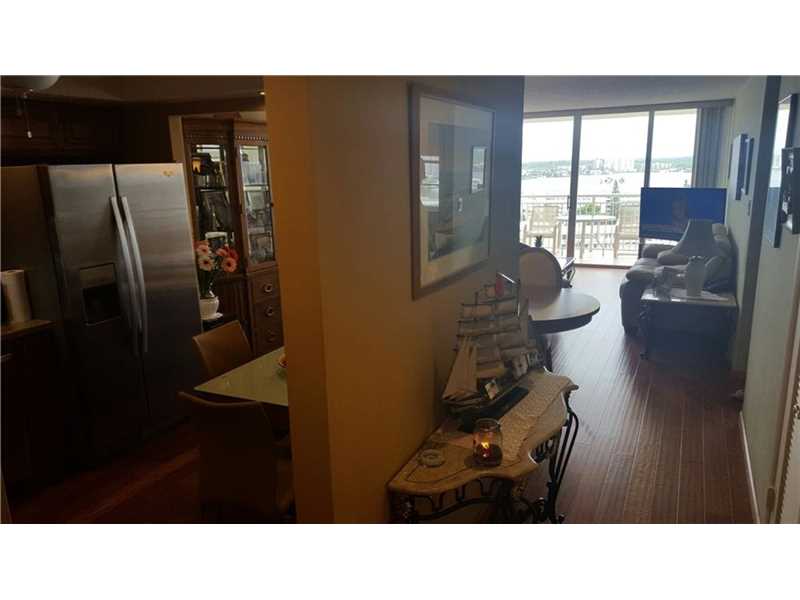 18021Biscayne Blvd, Aventura, FL 33160