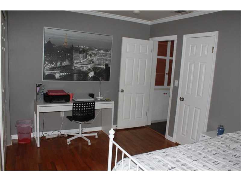 3751 Northeast 170th St, North Miami Beach, FL 33160