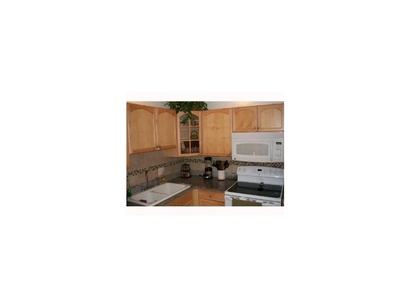 2801 Northeast 183rd St, Aventura, FL 33160
